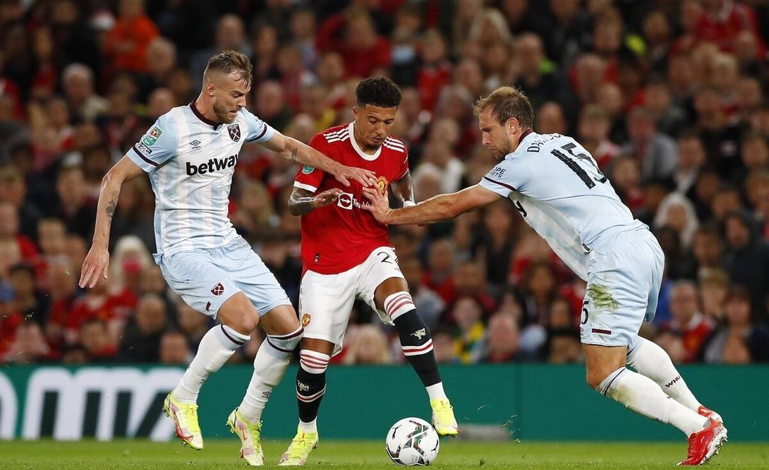 开云官网-多特蒙德内部会议纪要流出——转会期回应争议；英超使命明确；临场指挥获称赞的简单介绍